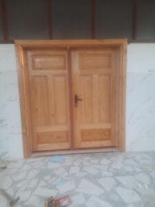 mugla-dalaman-marangoz-el-isciligi-masif-ahsap-kapı-montaji (2)